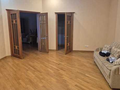 3 otaqlı mənzil, 171 m², 28 May: 470 000 ₼ 2