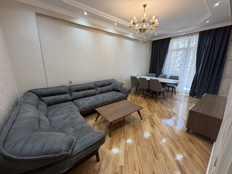 3 otaqlı mənzil, 88 m², Əhmədli: 244 000 ₼ 3