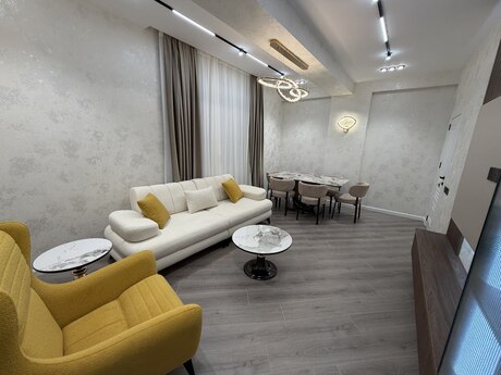 3 otaqlı mənzil, 92 m², Əhmədli: 288 000 ₼ 2