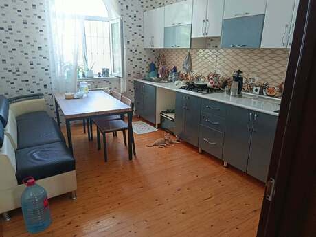 6 otaqlı həyət evi, 230 m², Binə: 185 000 ₼ 4
