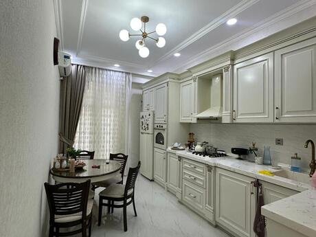 3-комнатная квартира, 90 м², Yeni Yasamal: 232 000 ₼ 2