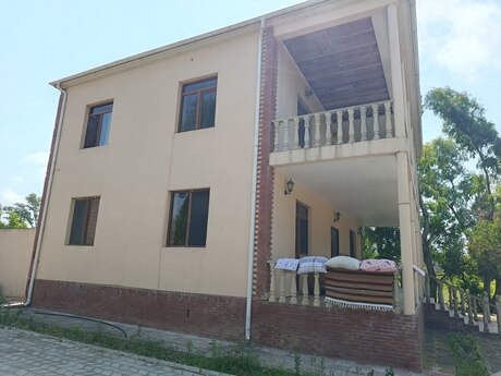 5 otaqlı həyət evi, 250 m², Görədil: 350 000 ₼ 2