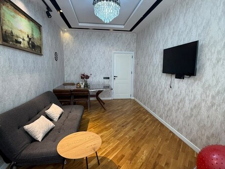 2 otaqlı mənzil, 70 m², Əhmədli: 168 000 ₼ 2