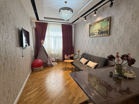 2 otaq · 70 m² · 2/13 mərtəbə, Əhmədli
