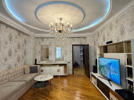3 otaqlı mənzil, 80 m², Əhmədli: 237 000 ₼ 2