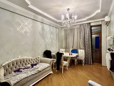 3 otaq · 82 m² · 5/16 mərtəbə, İnşaatçılar