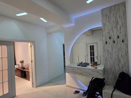 3 otaqlı mənzil, 125 m², İnşaatçılar: 272 000 ₼ 2