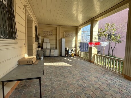 6 otaqlı həyət evi, 400 m², Sulutəpə: 235 000 ₼ 2
