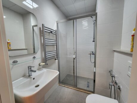 Kirayə 3 otaqlı mənzil, 80 m², 20 Yanvar: 850 ₼/ay 3