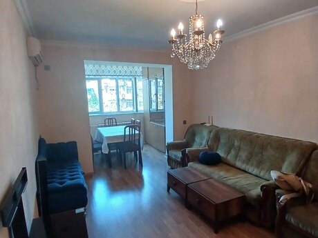 3 rooms · 90 m² · floor 4/5, Nəriman Nərimanov