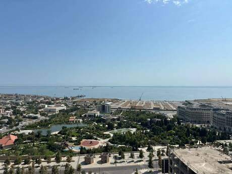 4 rooms · 190 m² · floor 17/20, Ağ şəhər