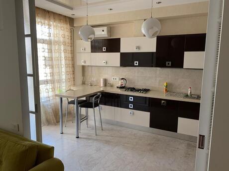 3 otaqlı mənzil, 140 m², Nəsimi: 386 000 ₼ 4