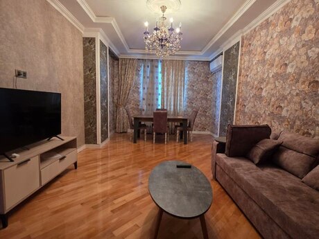 Аренда: 2-комнатная квартира, 90 м², Yeni Yasamal: 700 ₼/мес 5