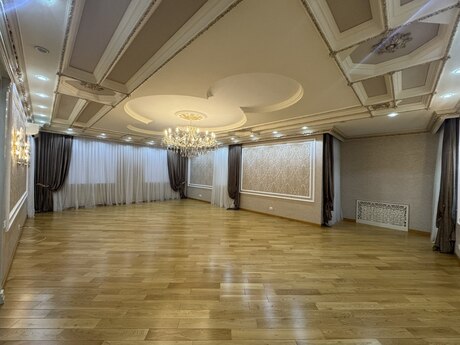 Объявление №6397371 - Баку, м. 8 ноября, 4-комн., 230 м², 11/13 этаж