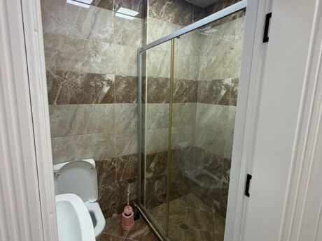 Kirayə 2 otaqlı mənzil, 55 m², İnşaatçılar: 800 ₼/ay 3