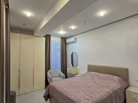 İnşaatçılarda 3 otaqlı yeni tikili mənzil satılır, 125 m², 272 000 AZN, şəkil 5 / 12