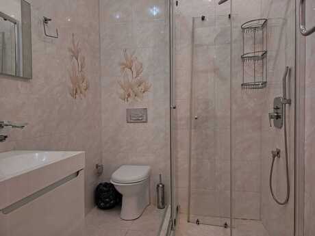 Kirayə 3 otaqlı mənzil, 158 m², Altes Plaza: 1 700 ₼/ay 4