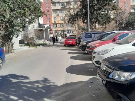 2 otaq · 35 m² · 4/5 mərtəbə, Azadlıq Prospekti
