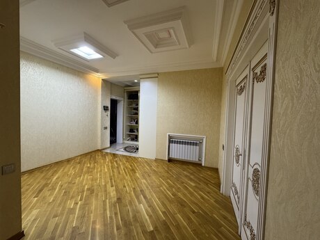 3 otaqlı mənzil, 140 m², İnşaatçılar: 330 000 ₼ 5