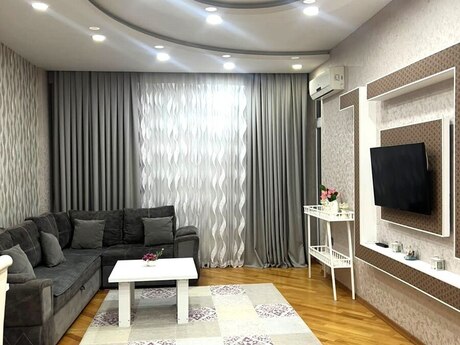 Kirayə 3 otaqlı mənzil, 102 m², Neftçilər: 780 ₼/ay 2