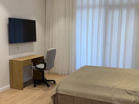 Kirayə 1 otaqlı mənzil, 42 m², Marina Village: 1 000 ₼/ay 4