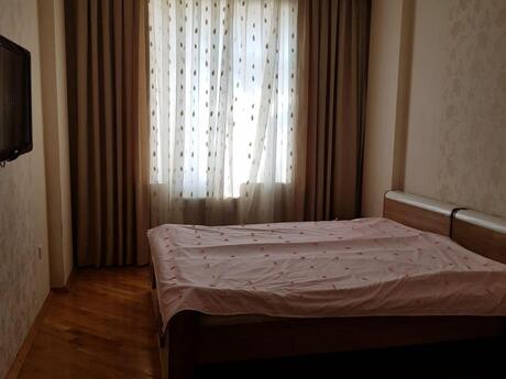 3 otaqlı mənzil, 97 m², 8 Noyabr: 295 000 ₼ 4