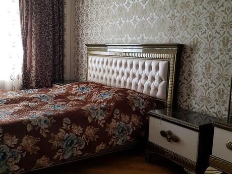 3 otaqlı mənzil, 97 m², 8 Noyabr: 295 000 ₼ 3