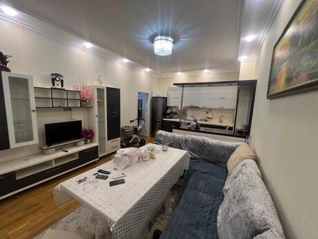 3-комнатная квартира, 75 м², Memar Əcəmi: 240 000 ₼ 3