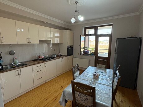 4-room apartment, 120 m², Ramana: 150 000 ₼ 2
