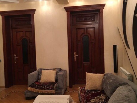 Elan №6399810 - Bakı, Nəriman Nərimanov m., 3 otaqlı, 80 m², 3/4 mərtəbə