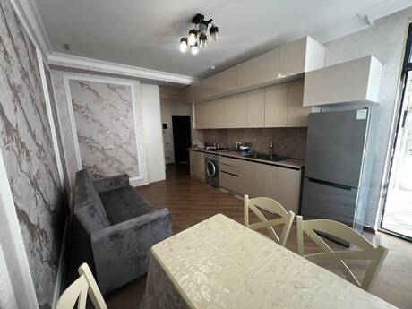 Kirayə 2 otaqlı mənzil, 51 m², İnşaatçılar: 677 ₼/ay 3