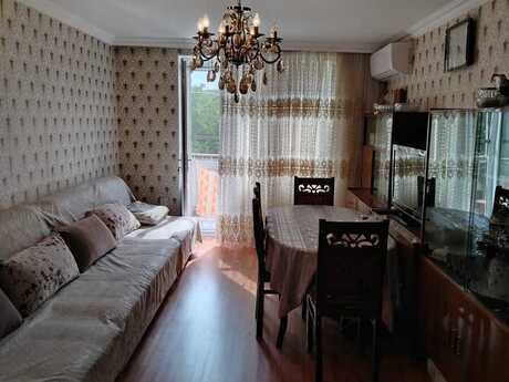2 otaq · 60 m² · 5/5 mərtəbə, Bayıl