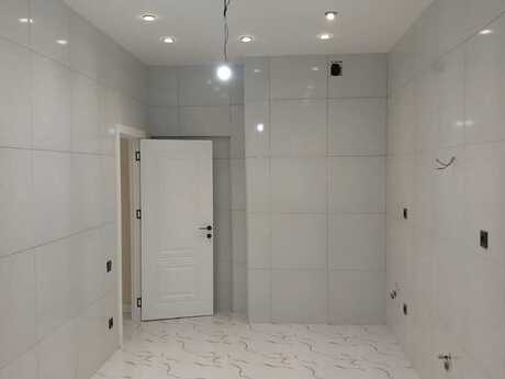 2 otaqlı mənzil, 72 m², 28 May: 290 000 ₼ 2