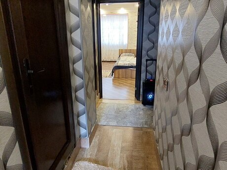 Kirayə 3 otaqlı mənzil, 100 m², 8 Noyabr: 300 ₼/ay 5
