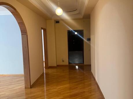 3 otaqlı mənzil, 125 m², İnşaatçılar: 300 000 ₼ 4