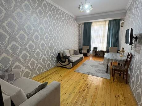 Elan №6399869 - Bakı, Nərimanov r., 2 otaqlı, 70 m², 5/15 mərtəbə