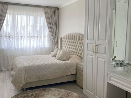 Kirayə 3 otaqlı mənzil, 110 m², Nərimanov: 993 ₼/ay 2