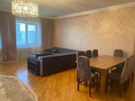 Kirayə 3 otaqlı mənzil, 161 m², Nərimanov: 1 500 ₼/ay 2