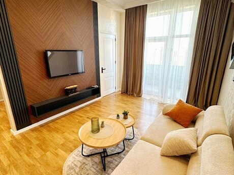 Elan №6399154 - Bakı, Yasamal r., 2 otaqlı, 72 m², 17/20 mərtəbə