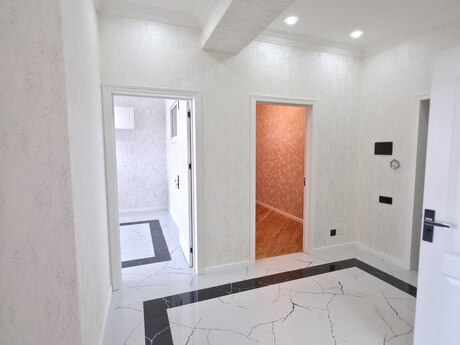 3 otaqlı mənzil, 85 m², Bakıxanov: 229 000 ₼ 3