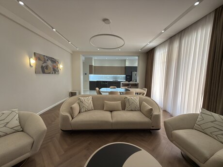 Elan №6400138 - Bakı, Nizami m., 3 otaqlı, 180 m², 5/18 mərtəbə
