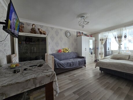 Elan №6400182 - Bakı, Qara Qarayev m., 2 otaqlı, 35 m², 3/5 mərtəbə