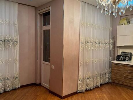 3-room apartment for rent, 145 m², Elmlər Akademiyası: 1 200 ₼/mo 5