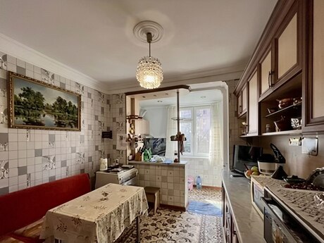 3-комнатная квартира, 85 м², 8 Noyabr: 215 000 ₼ 4