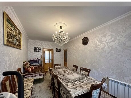 3-комнатная квартира, 85 м², 8 Noyabr: 215 000 ₼ 2