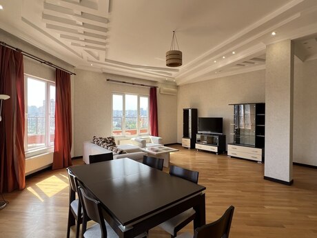 Kirayə 3 otaqlı mənzil, 170 m², Nəsimi: 1 600 ₼/ay 2