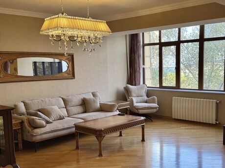 Kirayə 3 otaqlı mənzil, 110 m², 28 May: 100 ₼/ay 4