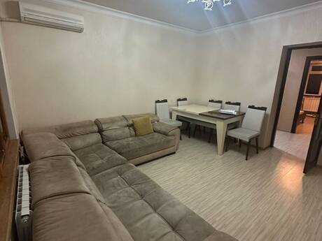 Объявление №6400405 - Баку, пос. Бакиханова, 3-комн., 65 м², 5/5 этаж
