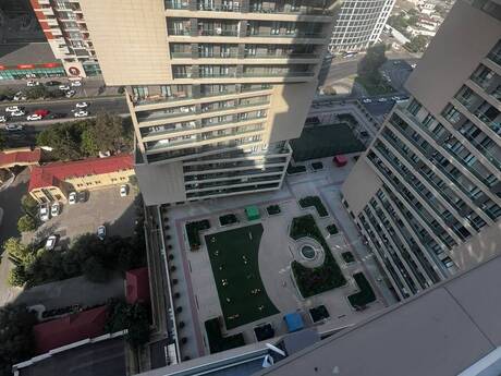 3-room apartment, 148 m², 8 Noyabr: 450 000 ₼ 2