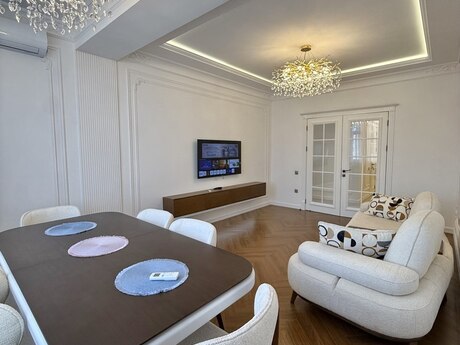 3 otaqlı mənzil, 118 m², Gənclik: 420 000 ₼ 2